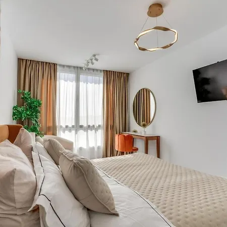 Oceana Townhouse - Cozy 3 Bed Home! Estepona